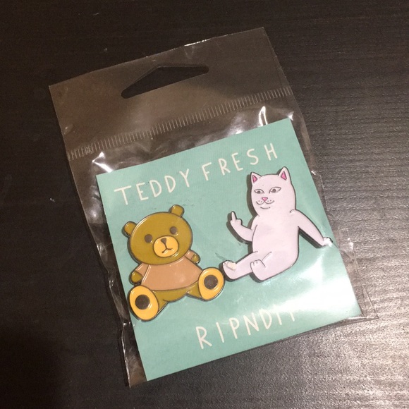 Ripndip Accessories - RipnDip Teddy Fresh Pin Set